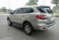 Selling Pearl White Ford Everest 2017 in Pasig-1