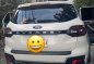 Selling Pearl White Ford Everest 2016 in Pasig-1
