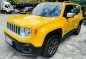 Selling Yellow Jeep Renegade 2017 in Manila-0