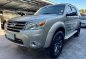 Silver Ford Everest 2013 for sale in Las Piñas-1
