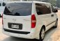 Sell Pearl White 2017 Hyundai Grandeur in Pasig-6