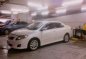Selling Pearl White Toyota Corolla altis 2010 in Pasig-0