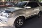 Selling Silver Toyota Fortuner 2010 in Imus-1