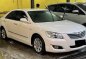 Pearl White Toyota Camry 2008 for sale in Pateros -1