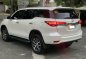 Selling White Toyota Fortuner 2016 in Quezon City-4