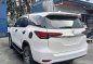 Selling White Toyota Fortuner 2018 in Quezon City-0