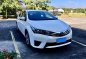 Sell Pearl White 2016 Toyota Corolla Altis in Parañaque-7