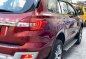 Red Ford Everest 2016 for sale in Automatic-5