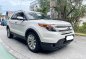 Selling White Ford Explorer 2013 in Bacoor-1