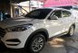 Selling White Hyundai Tucson 2016 in Magalang-1