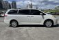 Pearl White Toyota Sienna 2014 for sale in Automatic-3