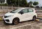 Selling Pearl White Honda Jazz 2019 in Quezon City-5