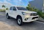 White Toyota Hilux 2016 for sale in Mandaluyong-7