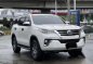 Selling Pearl White Toyota Fortuner 2020 in Angeles-1