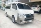 Selling Pearl White Toyota Hiace 2015 in Quezon-1