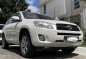 Pearl White Toyota RAV4 2010 for sale in Pasay -2