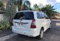 Selling Pearl White Toyota Innova 2012 in Quezon-0