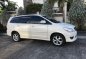 Selling Pearl White Toyota Innova 2012 in San Mateo-2