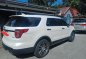 Selling Pearl White Ford Explorer 2016 in Pasay-2