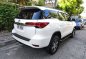 Pearl White Toyota Fortuner 2018 for sale in Taguig-5