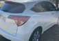 Selling White Honda HR-V 2017 in Muntinlupa-3