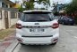 White Ford Everest 2016 for sale in Quezon City-3