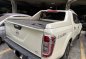 Selling Pearl White Nissan Navara 2019 in Pasig-3