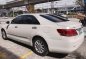 Selling Pearl White Toyota Camry 2010 in Quezon City-3