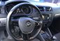 White Volkswagen Jetta 2016 for sale in Manual-6