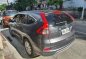 Selling Grey Honda Cr-V 2016 in Quezon City-1