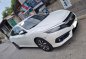 Selling Pearl White Honda Civic 2017 in Santa Rosa-1