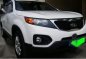 White Kia Sorento 2011 for sale in Parañaque-5