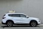 White Hyundai Santa Fe 2019 for sale in Automatic-8