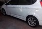 White Hyundai Accent 2014 for sale in Las Piñas-5