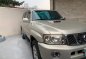 Selling Pearl White Nissan Patrol Super Safari 2010 in Pasig-4