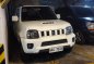 Selling White Suzuki Jimny 2017 in Mandaluyong-1