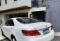 Selling Pearl White Toyota Camry 2010 in Mandaluyong-1
