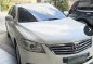 Selling Pearl White Toyota Camry 2010 in Mandaluyong-2