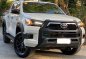 Selling White Toyota Hilux 2022 in Pasay-0