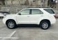 Selling White Toyota Fortuner 2011 in Manila-3