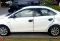 Pearl White Toyota Vios 2017 for sale in Quezon -5