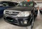 Selling Black Toyota Fortuner 2006 in Pasig-0
