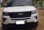 Selling White Ford Explorer 2018 in Manila-0