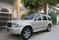 Silver Ford Everest 2005 for sale in Manila-0