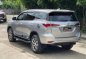 Selling Silver Toyota Fortuner 2016 in Manila-3