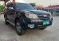 Black Ford Everest 2012 for sale in Manual-1