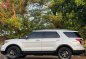 White Ford Explorer 2015 for sale in Parañaque-4