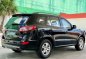 Black Hyundai Santa Fe 2012 for sale in Manila-1