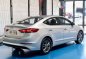Selling Silver Hyundai Elantra 2018 in Quezon -3