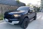Selling Black Ford Everest 2016 in Taytay-2